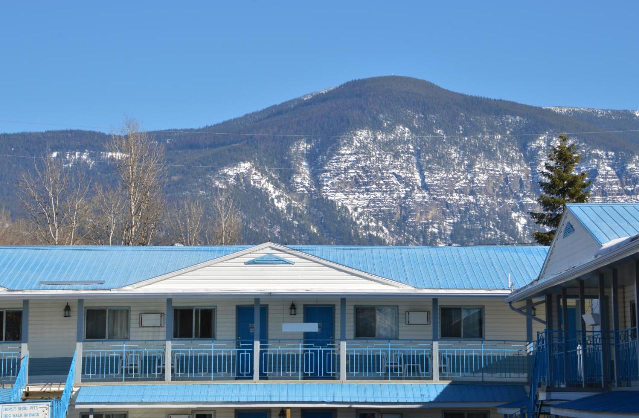 Skimmerhorn Inn Creston Exterior foto